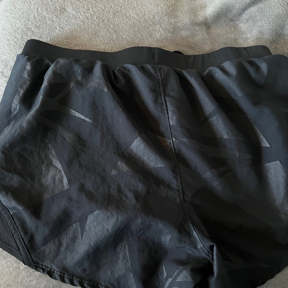 Under Armour Women’s black athletic shorts